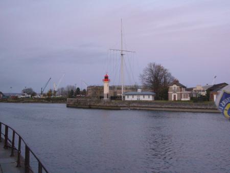 et son petit phare